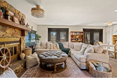 6271 Colony Circle, Weeki Wachee, FL 34607 - Photo 16