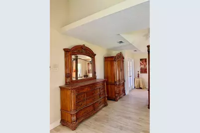 9448 Tooke Shore Drive, Weeki Wachee, FL 34613 - Photo 16