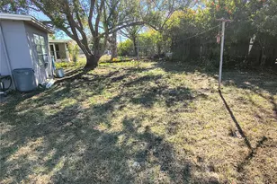 9637 Marlinton Ln, Port Richey, FL 34668 - Photo 36