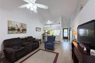 10512 Millriver Dr, New Port Richey, FL 34654 - Photo 4