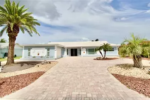 5339 Bowline Bend, New Port Richey, FL 34652 - Photo 2