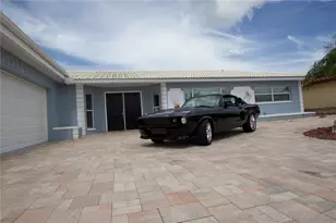 5339 Bowline Bend, New Port Richey, FL 34652 - Photo 8