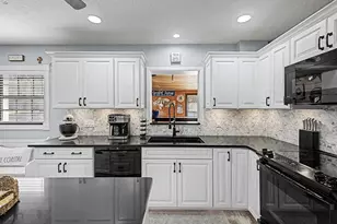 24420 Lanark Rd, Brooksville, FL 34601 - Photo 10