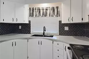 4914 Sherrell Dr, Holiday, FL 34690 - Photo 2