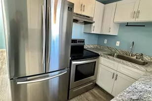 9489 Century Dr, Spring Hill, FL 34608 - Photo 6