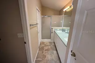 17760 SE 91st Freedom Ct, The Villages, FL 32162 - Photo 12