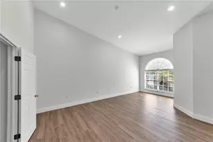 1763 Arabian Ln, Palm Harbor, FL 34685 - Photo 14