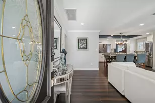 427 Villa Grande Ave S, Saint Petersburg, FL 33707 - Photo 6