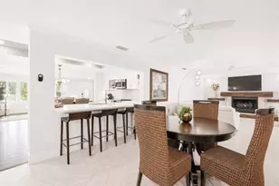 427 Villa Grande Ave S, Saint Petersburg, FL 33707 - Photo 16