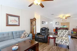 9801 Upland Dr, Hudson, FL 34667 - Photo 8