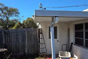 3302 Jamestown Dr, Holiday, FL 34691 - Photo 10