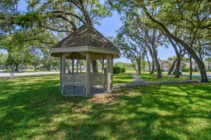 4736 Portland Manor Dr, New Port Richey, FL 34655 - Photo 36