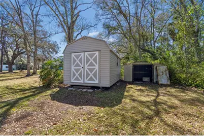 10909 Candy Lane, New Port Richey, FL 34654 - Photo 32