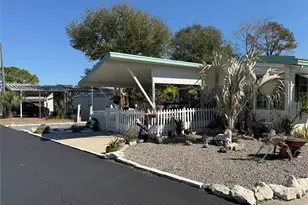 9408 Cougar Dr, Weeki Wachee, FL 34613 - Photo 2