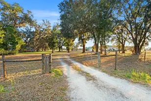 2621 C 478A, Webster, FL 33597 - Photo 2