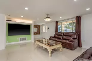 3339 Honeymoon Ln, Holiday, FL 34691 - Photo 8