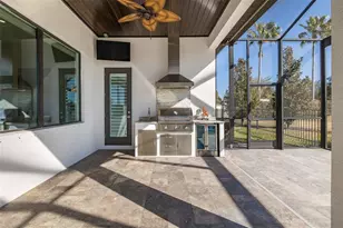 1222 Almeria Dr, Trinity, FL 34655 - Photo 52