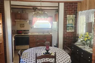 5609 Sunshine Park Dr, New Port Richey, FL 34652 - Photo 8