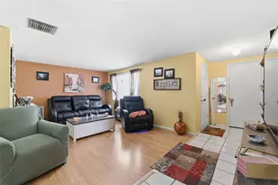 3619 Springfield Dr, Holiday, FL 34691 - Photo 6