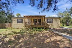 12148 Rutherford Ln, Hudson, FL 34669 - Photo 2