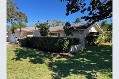 11177 Bella Loma Drive, Largo, FL 33774 - Photo 4