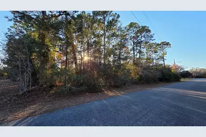 13122 Angler Street, Spring Hill, FL 34609 - Photo 4