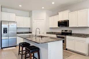 17690 Garsalaso Cir, Brooksville, FL 34604 - Photo 6