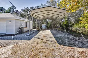 7095 Blackbird Ave, Weeki Wachee, FL 34613 - Photo 34