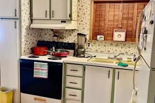 5713 Sunshine Park Dr, New Port Richey, FL 34652 - Photo 2