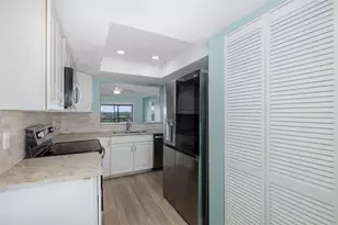 8150 Brent St, Port Richey, FL 34668 - Photo 10