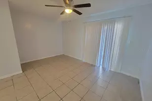 5122 Temple Heights Rd, Tampa, FL 33617 - Photo 4