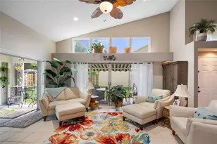 7815 Geneva Ln, Sarasota, FL 34243 - Photo 8