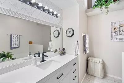 7815 Geneva Lane, Sarasota, FL 34243 - Photo 22