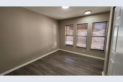 14921 Old Pointe Road, Tampa, FL 33613 - Photo 18