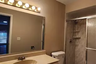 14921 Old Pointe Rd, Tampa, FL 33613 - Photo 16