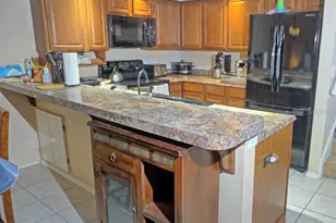 2051 Vista Del Sol Cir, Lutz, FL 33558 - Photo 2