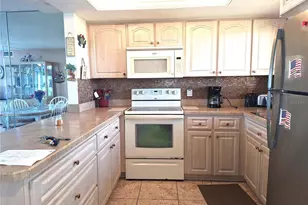 6009 Sea Ranch Dr, Hudson, FL 34667 - Photo 2
