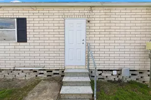 13032 Cabin Ct, Hudson, FL 34667 - Photo 12