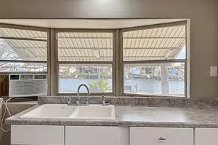 13032 Cabin Ct, Hudson, FL 34667 - Photo 16