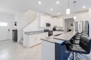 8241 Cor Pne Wy, New Port Richey, FL 34655 - Photo 4