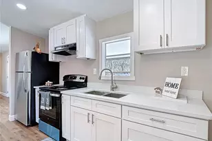 11955 Bemont Ave, New Port Richey, FL 34654 - Photo 14