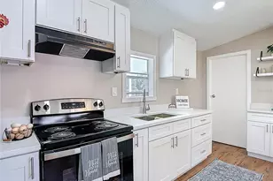 11955 Bemont Ave, New Port Richey, FL 34654 - Photo 12