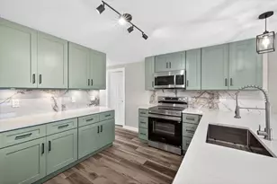 4001 Topsail Trail, New Port Richey, FL 34652 - Photo 12