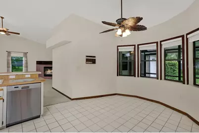 642 Erin Way, Brooksville, FL 34601 - Photo 12
