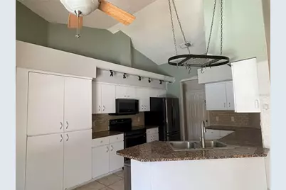 11242 Mirage Avenue, Weeki Wachee, FL 34614 - Photo 8