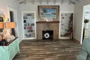 1742 Sunset Dr, Clearwater, FL 33755 - Photo 4