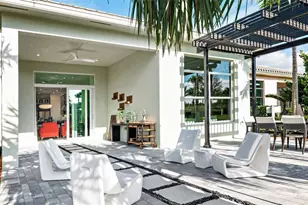 391 Verona Wy, Lady Lake, FL 32159 - Photo 2