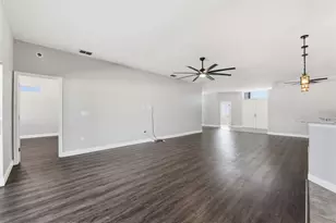 2822 Seymore St, Lakeland, FL 33813 - Photo 8