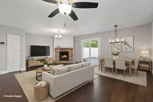 3919 Carroll Pines Ct, Tampa, FL 33614 - Photo 2