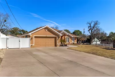 216 Cobblestone Drive, Spring Hill, FL 34606 - Photo 2